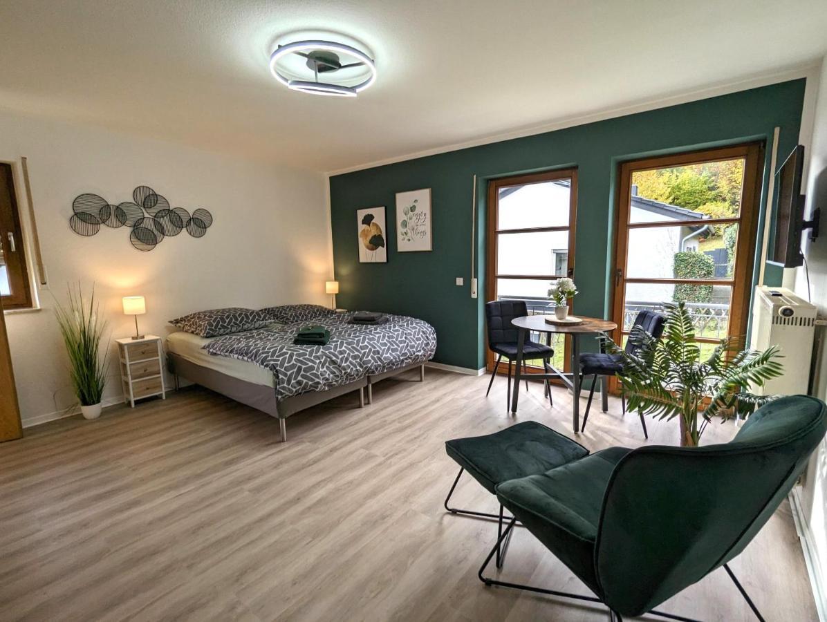 K-Town Green Studio Apartment Кайзерслаутерн Екстериор снимка