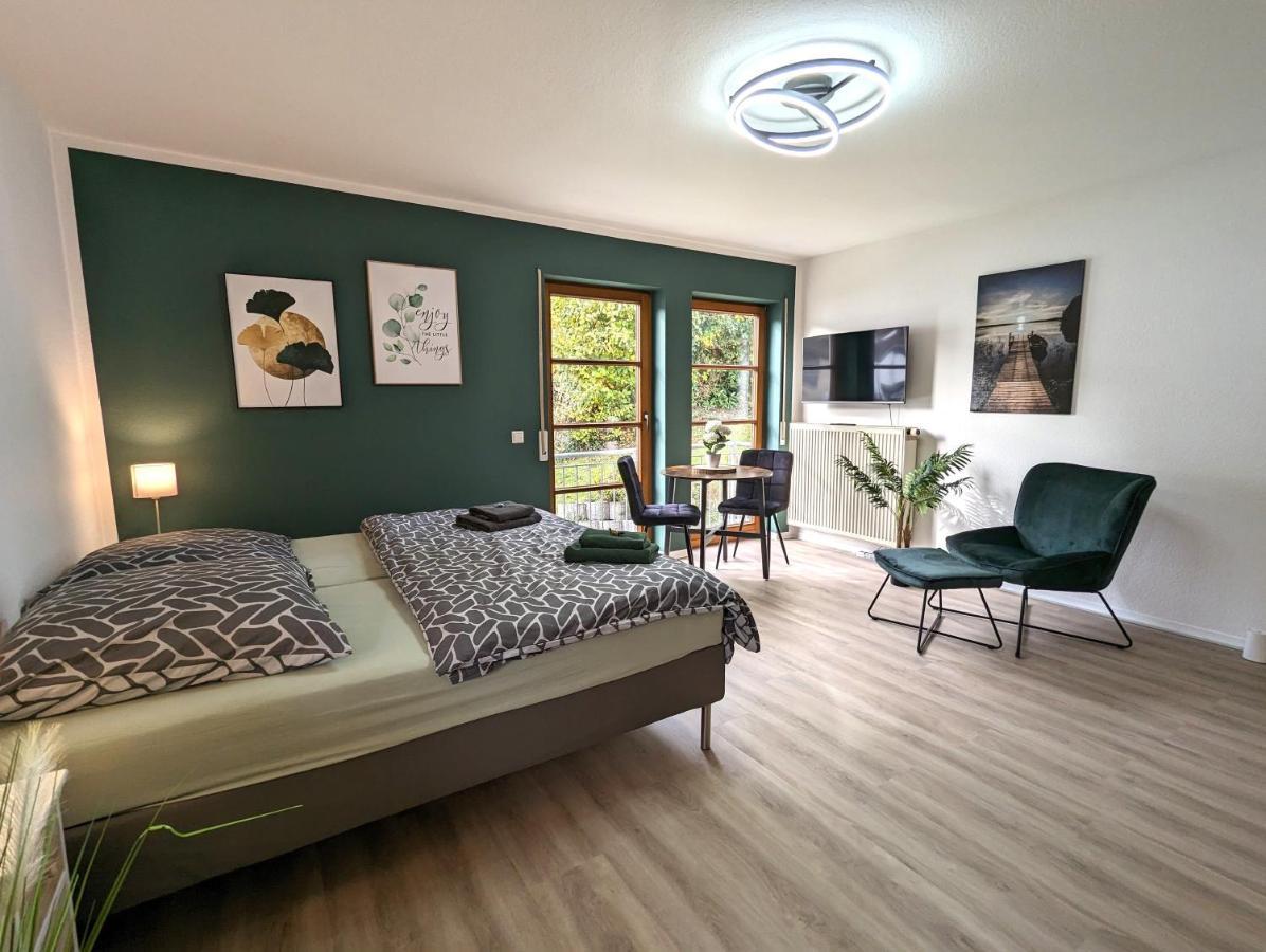K-Town Green Studio Apartment Кайзерслаутерн Екстериор снимка