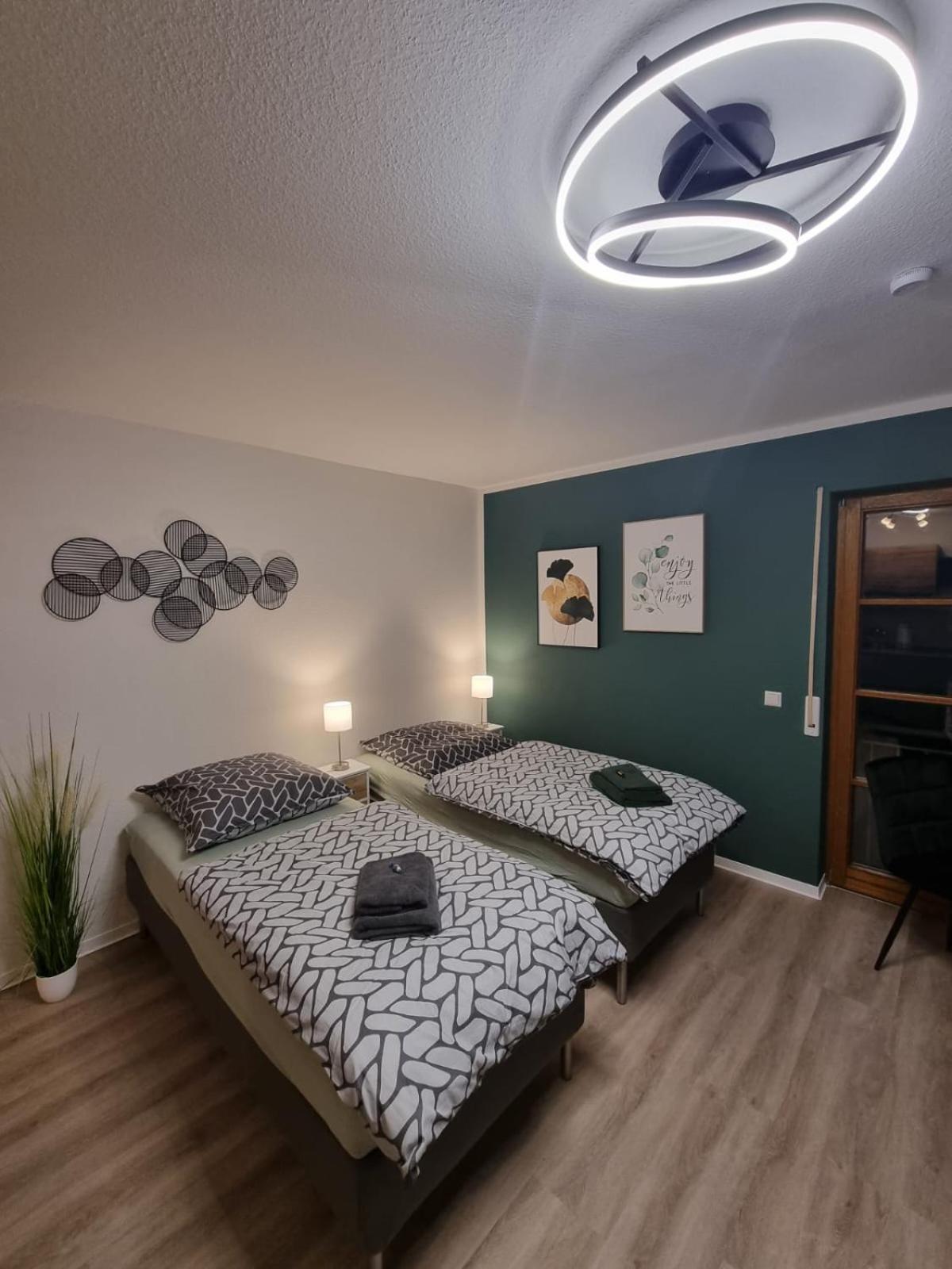 K-Town Green Studio Apartment Кайзерслаутерн Екстериор снимка